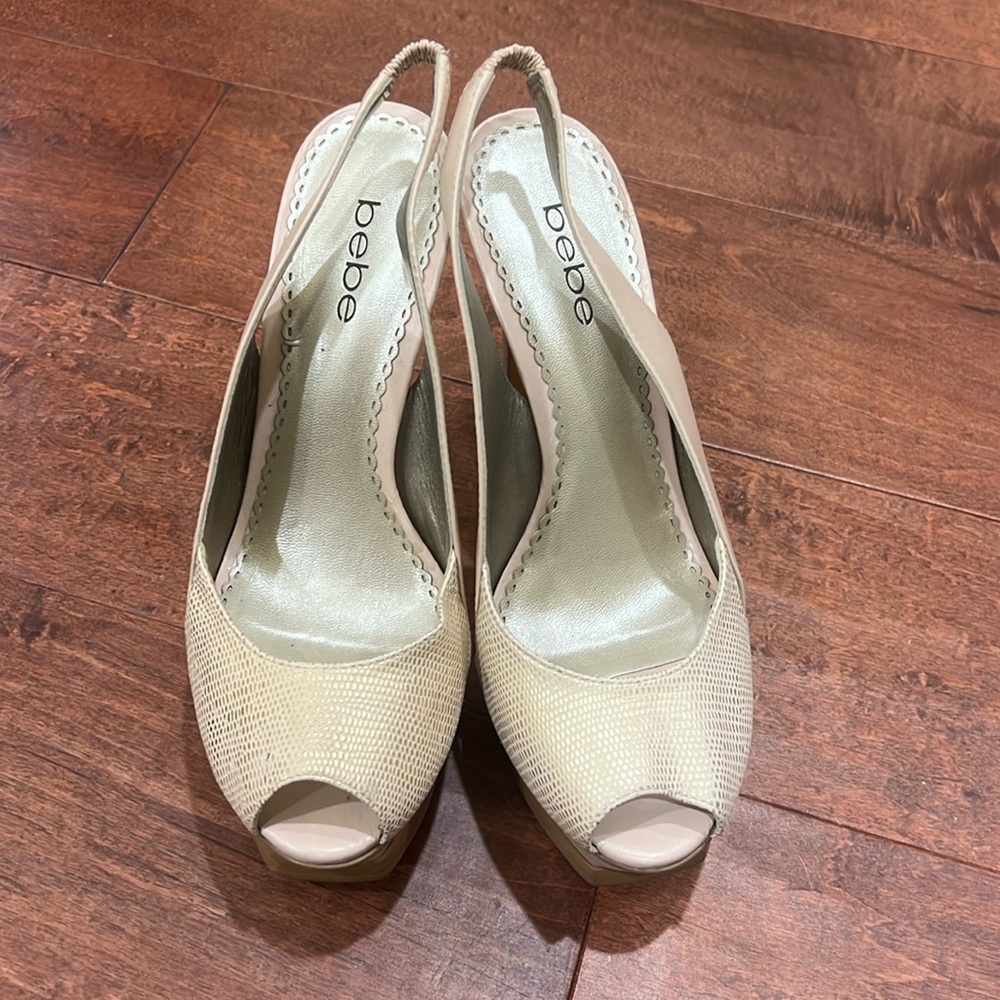 Bebe heels size 7
